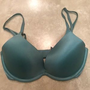 Victoria’s secret Push-up Bra 32D. Teal